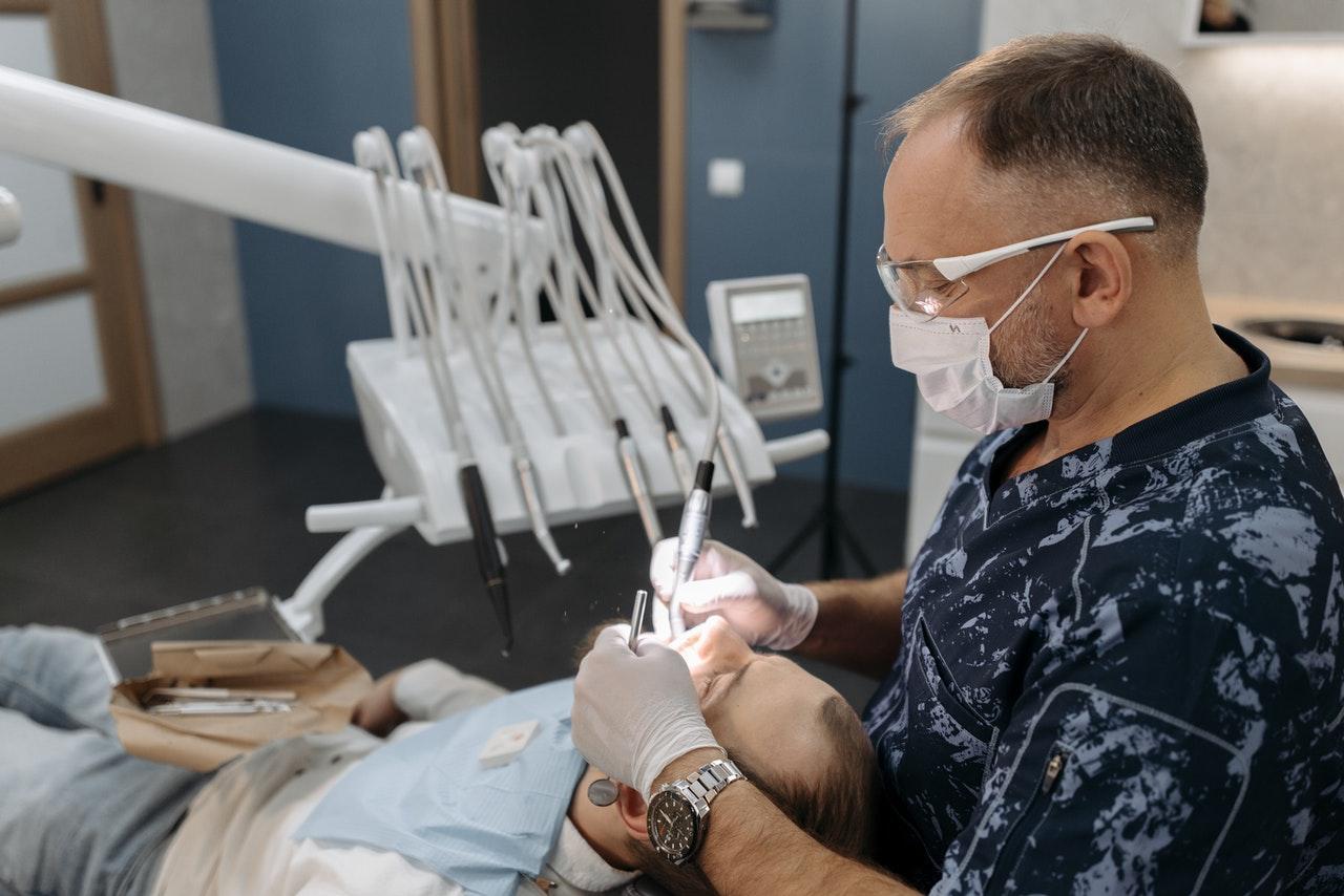 Quel traitement pour la parodontite ?